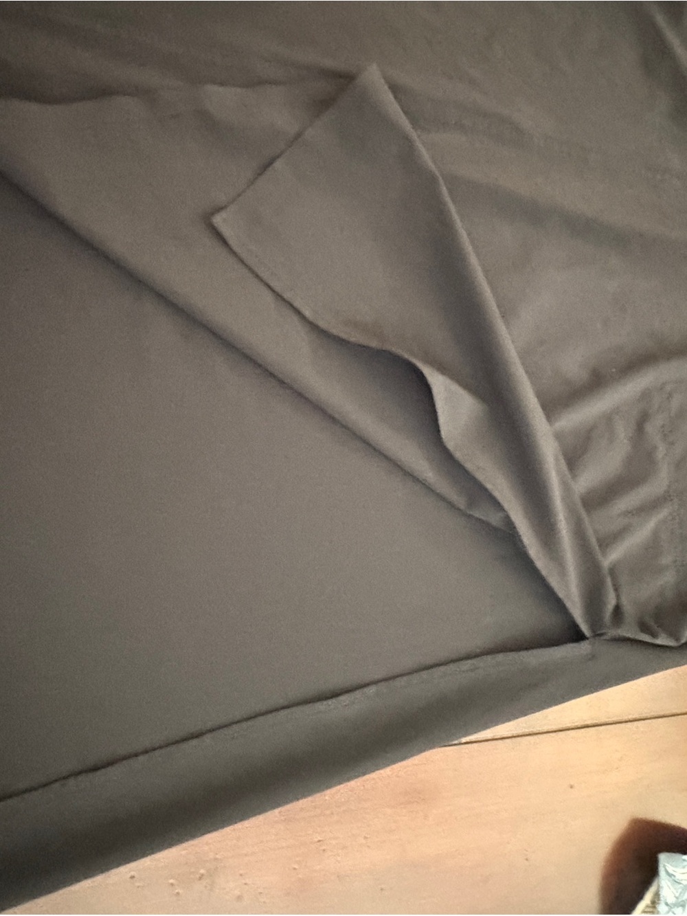 Athleta Savannah Skirt Black Midi Elastic Waist Travel L Large EUC - Picture 3 of 7